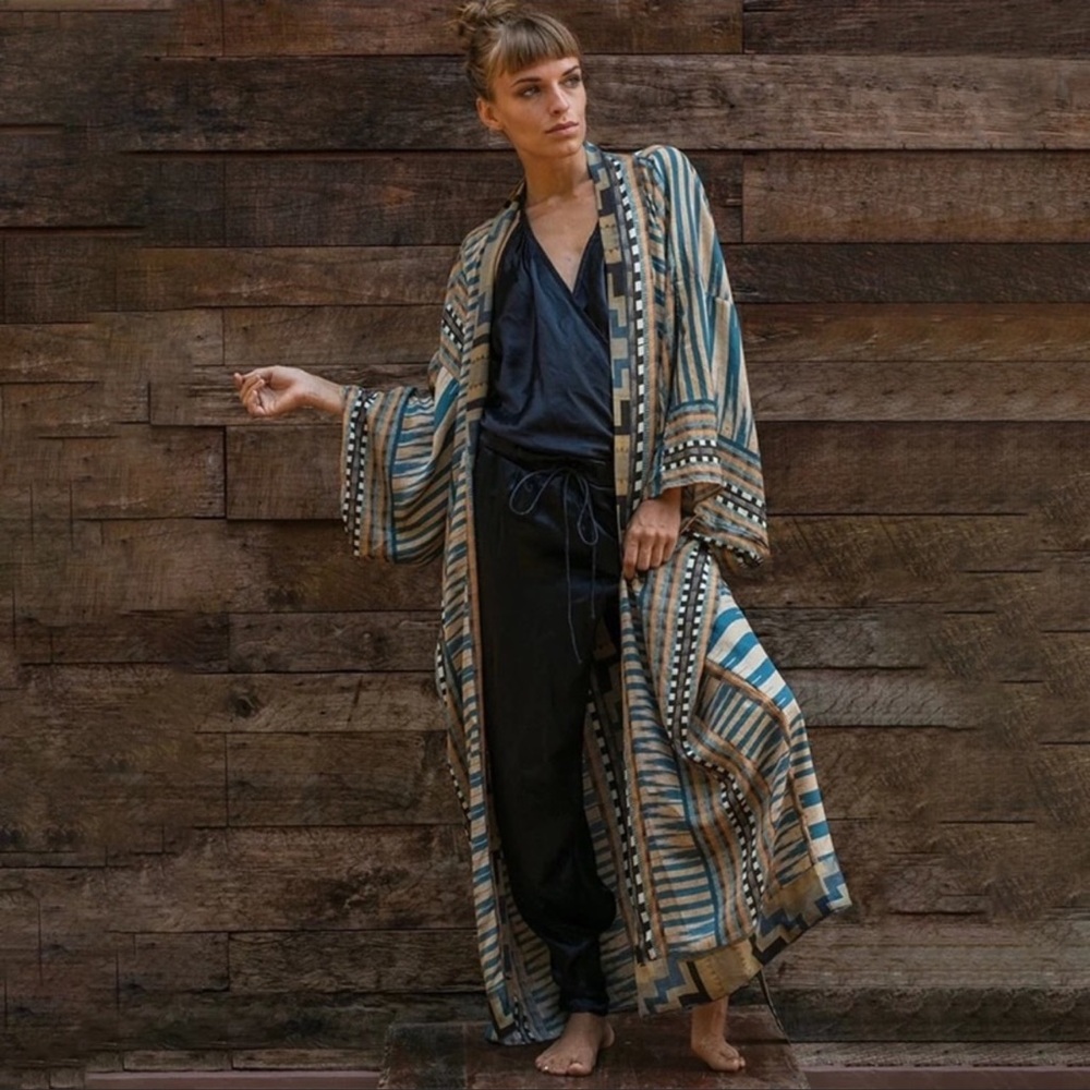 Nightbird Moroccan Cotton Elegant Kimono Duster - Picture 5 of 6